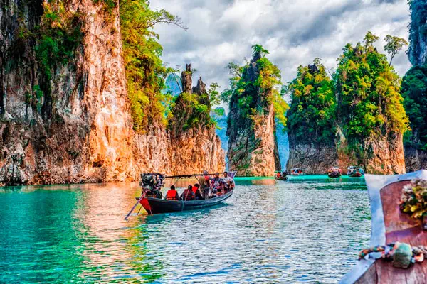 Tour to Khao Sok and Cheow Lan Lake from Phuket